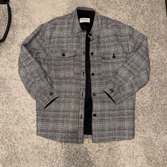 Aritzia Babaton Joan Shirt Jacket EUC Sz Medium/2 - Picture 6 of 12